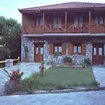 Penzion Guesthouse Alonistaina Alonistaina