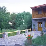Guesthouse Alonistaina 3* Alonistaina