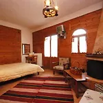 Guesthouse Alonistaina Penzion