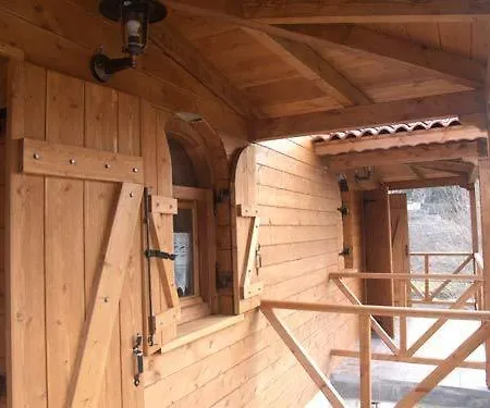 Guesthouse Alonistaina 3* Alonistaina