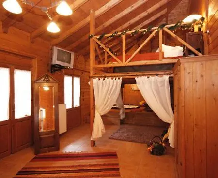 Guesthouse Alonistaina Gæstehus 3*