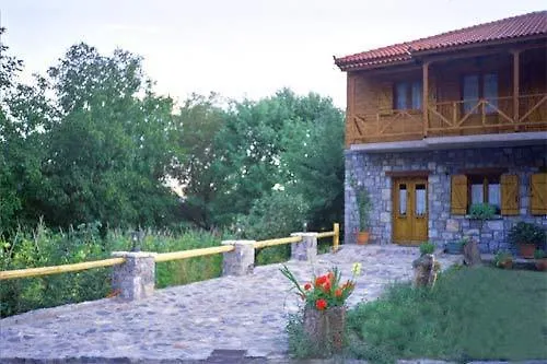 Guesthouse Alonistaina 3* Alonistaina